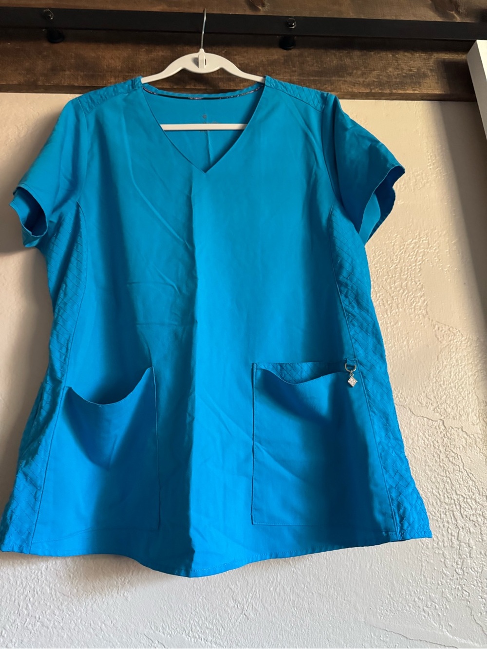 Vera Bradley Women’s V-Neck Medical Scrub Top in Teal Blue